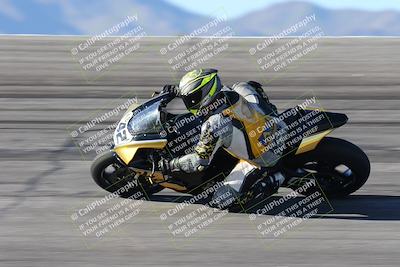 media/Jan-16-2026-CVMA Friday Practice (Fri) [[6f2bf47531]]/3-Racer 2/Session 2 Bowl Entry Pans/